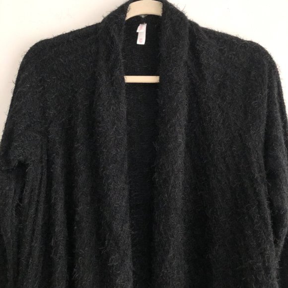 New Xhilaration Eyelash Knit Draped Open Front Cardigan Sweater Black Size XS - Picture 3 of 13
